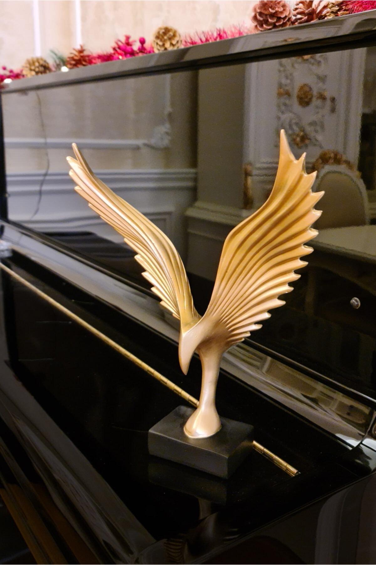 مجسمه پرنده طلایی کد.1006
